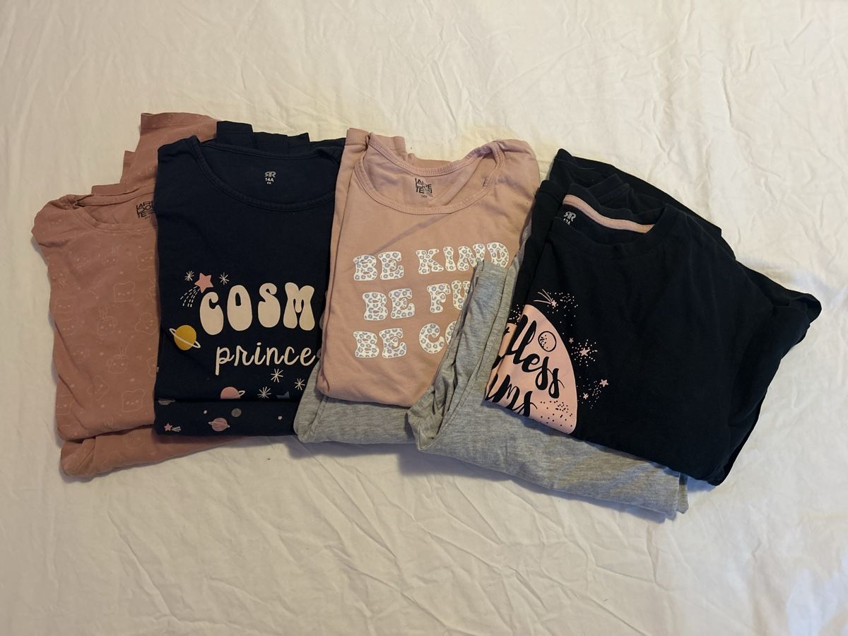 Pigiama & Simili: Pyjamas Mädchen 152 – Usato da Altdorf UR venduto da Lillifee14