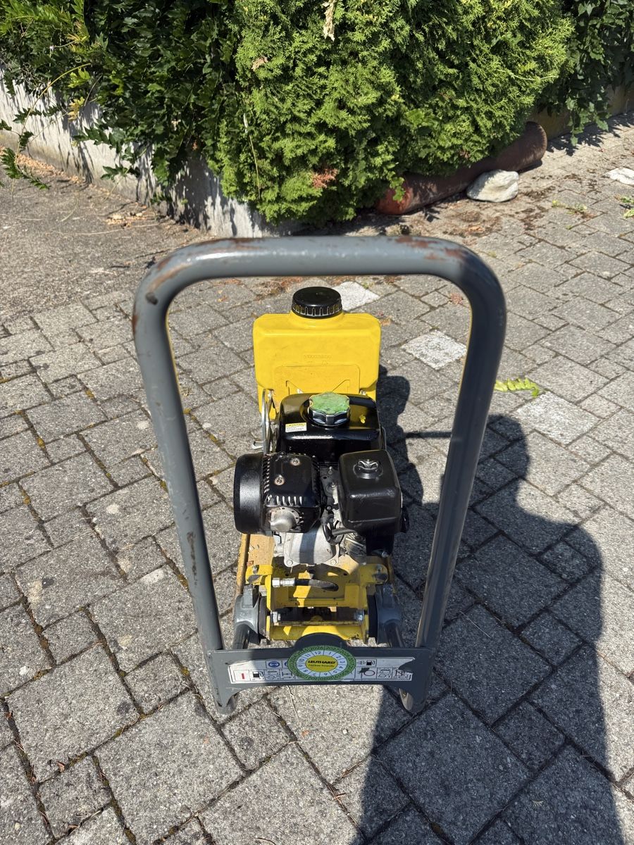 Honda Tutte le macchine: Vibrationsstampfer – Usato da Niederwil AG venduto da martin1959 4