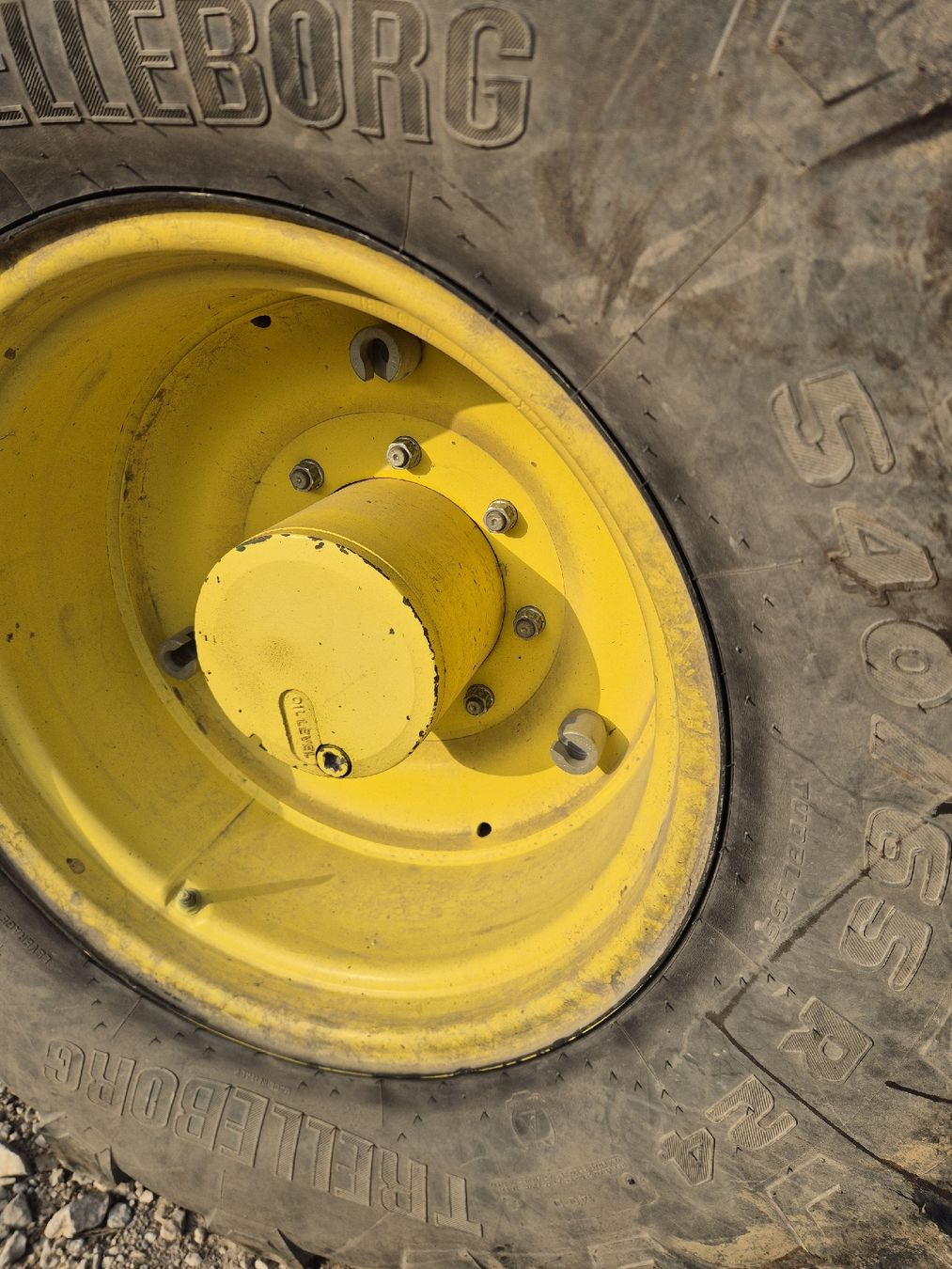 Pneumatici & Ruote complete: Bereifung Trelleborg TM 800 540/65R24 – Difettoso da Rickenbach BL venduto da SBfraenki 3