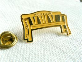 ❗ Raiffeisen Bank Sitzbank banc    +Versand Pin M7F.24