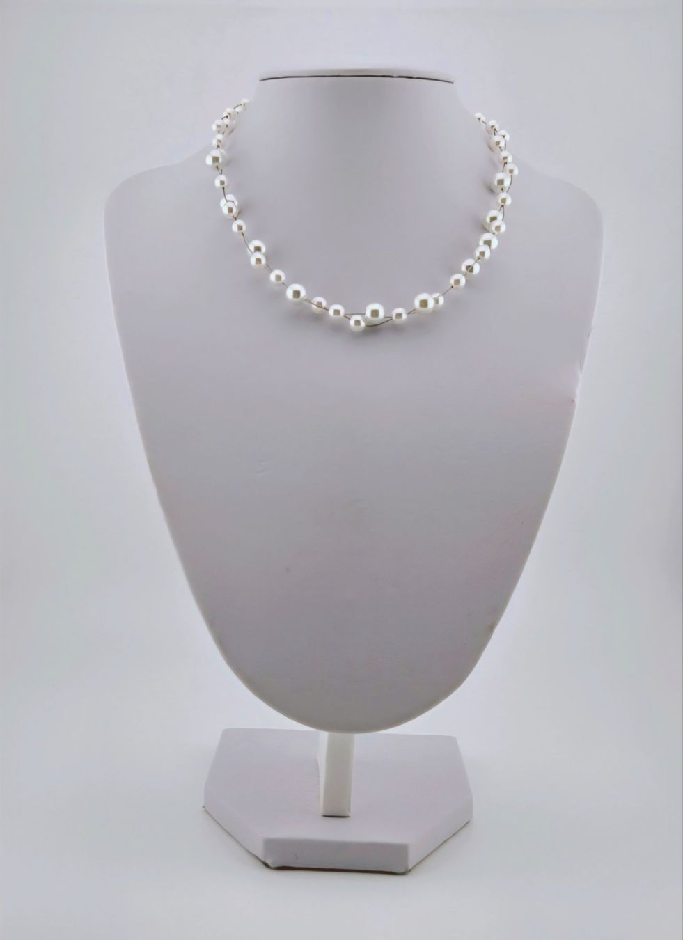 Ketten: Damenhalskette Necklace Perlen in Perlweiss – Neu und originalverpackt aus Thalwil von Seesteine 1