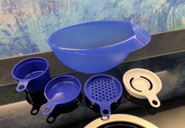 Tupperware Küchenhelfer Rührschüssel Eitrenner Messbecher