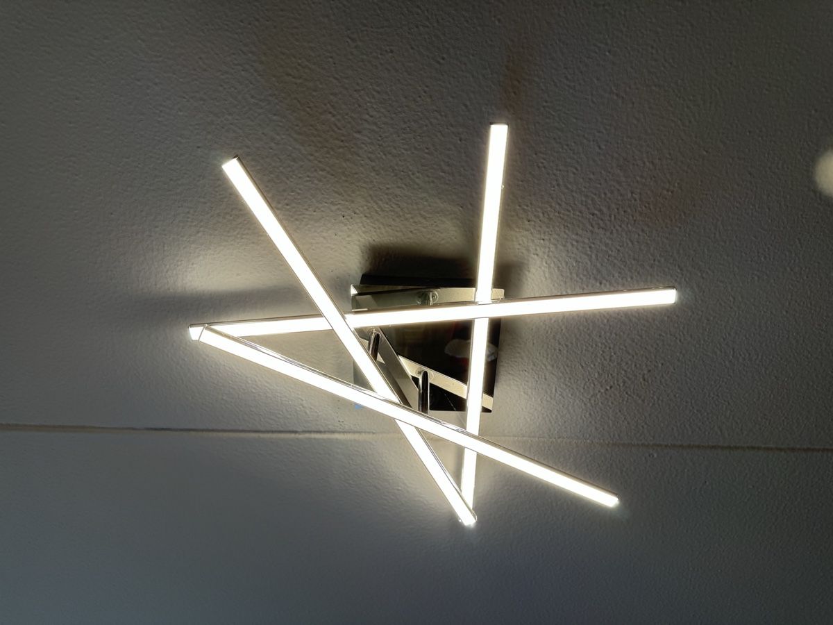 Lampadari & plafoniere: Moderne LED Deckenlampe Chrom Designlampe Wohnzimmerlampe – Usato da Hombrechtikon venduto da Scharan2019 1