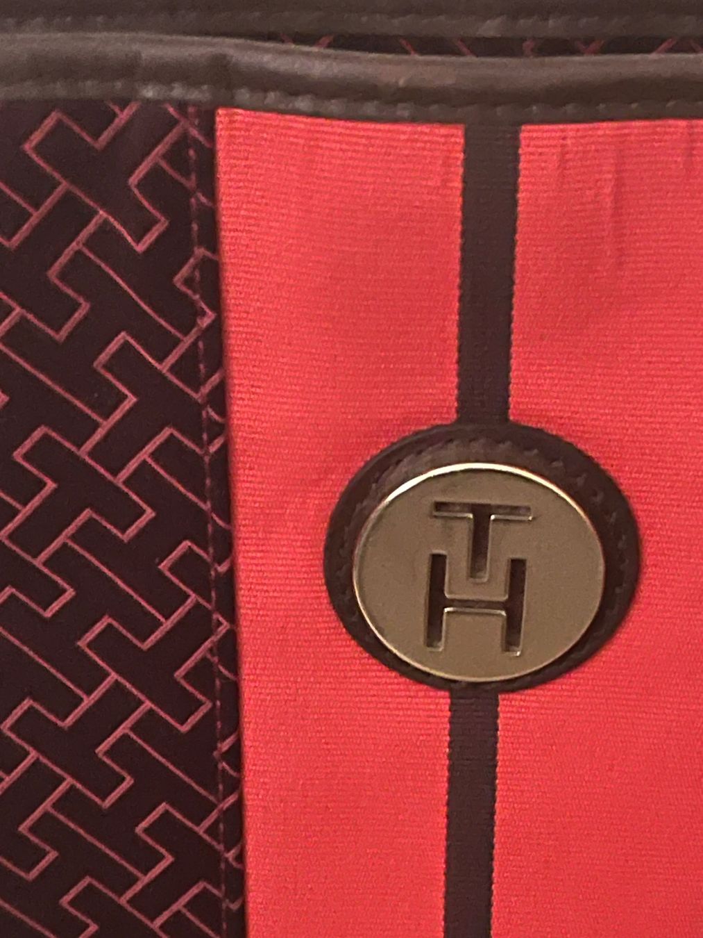 Tommy Hilfiger Altro in  Abbigliamento & Accessori: Tommy Hilfiger Handtasche Umhängetasche – Usato da Steffisburg venduto da kla_gqp7 3