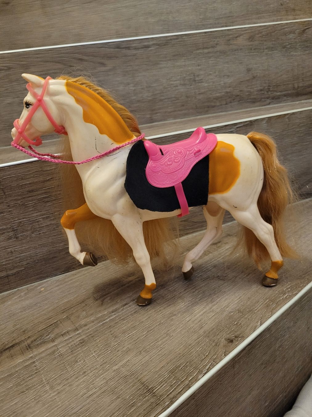 Giocattoli: Barbie Pferd Lucky – Usato da Niederbuchsiten venduto da klengyel 3