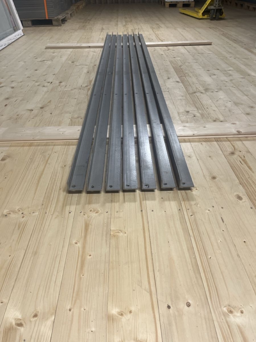 Profilati: Winkeleisen, Winkelprofil – Usato da Rickenbach LU venduto da fla_9ft6
