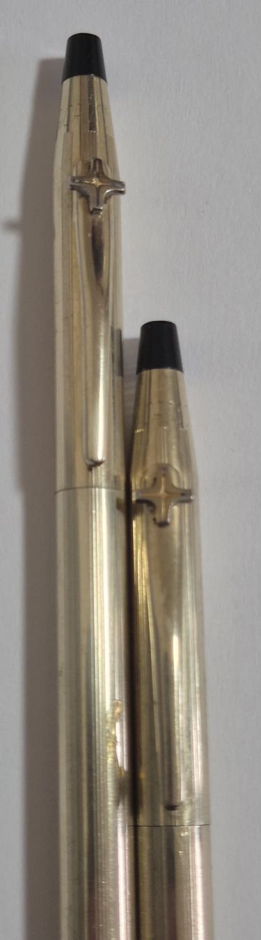 Coffret Stylo Et Porte-mine Cross Plaqué Or - Occasion Avec écrin