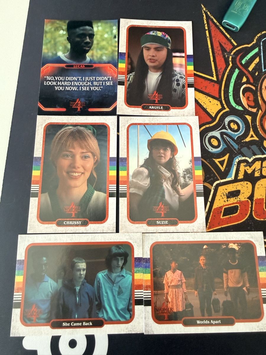 Topps Sammelbilder & Trading cards: Stranger things Topps  – Neu (gemäss Beschreibung) aus Pomy von Asw.luxury 1