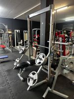 Multipresse / Smith Machine (exkl. Gewicht)