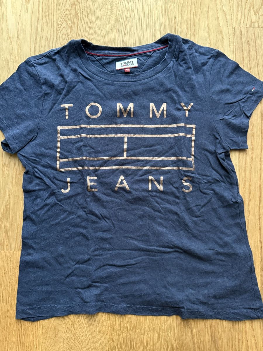 Tommy Hilfiger T-shirt: Shirt Tommy Hilfiger – Usato da Vaduz venduto da sbe_r8th