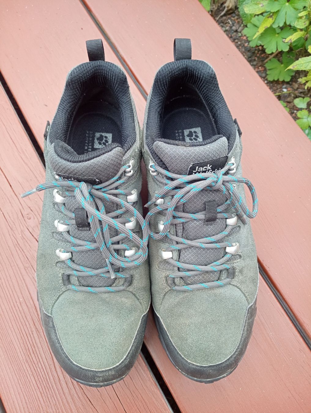 Jack Wolfskin Scarpe da uomo: Jack Wolfskin Trekkingschuhe Gr. 42.5 – Usato da Heerbrugg venduto da Krityu
