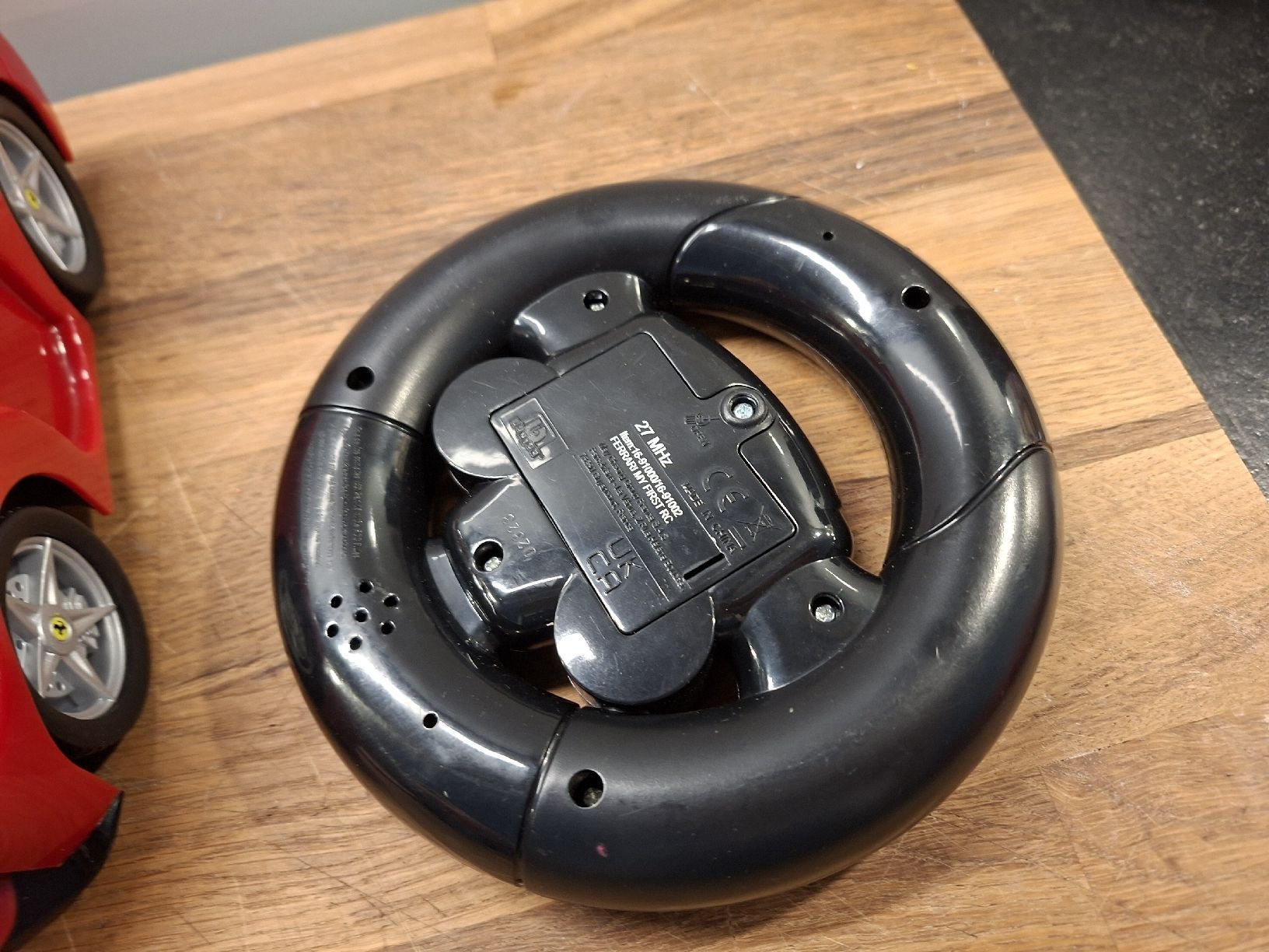 Jouets: BB Junior Ferrari Ferngesteuert – D'occasion à Meinisberg par Destiny1972 3