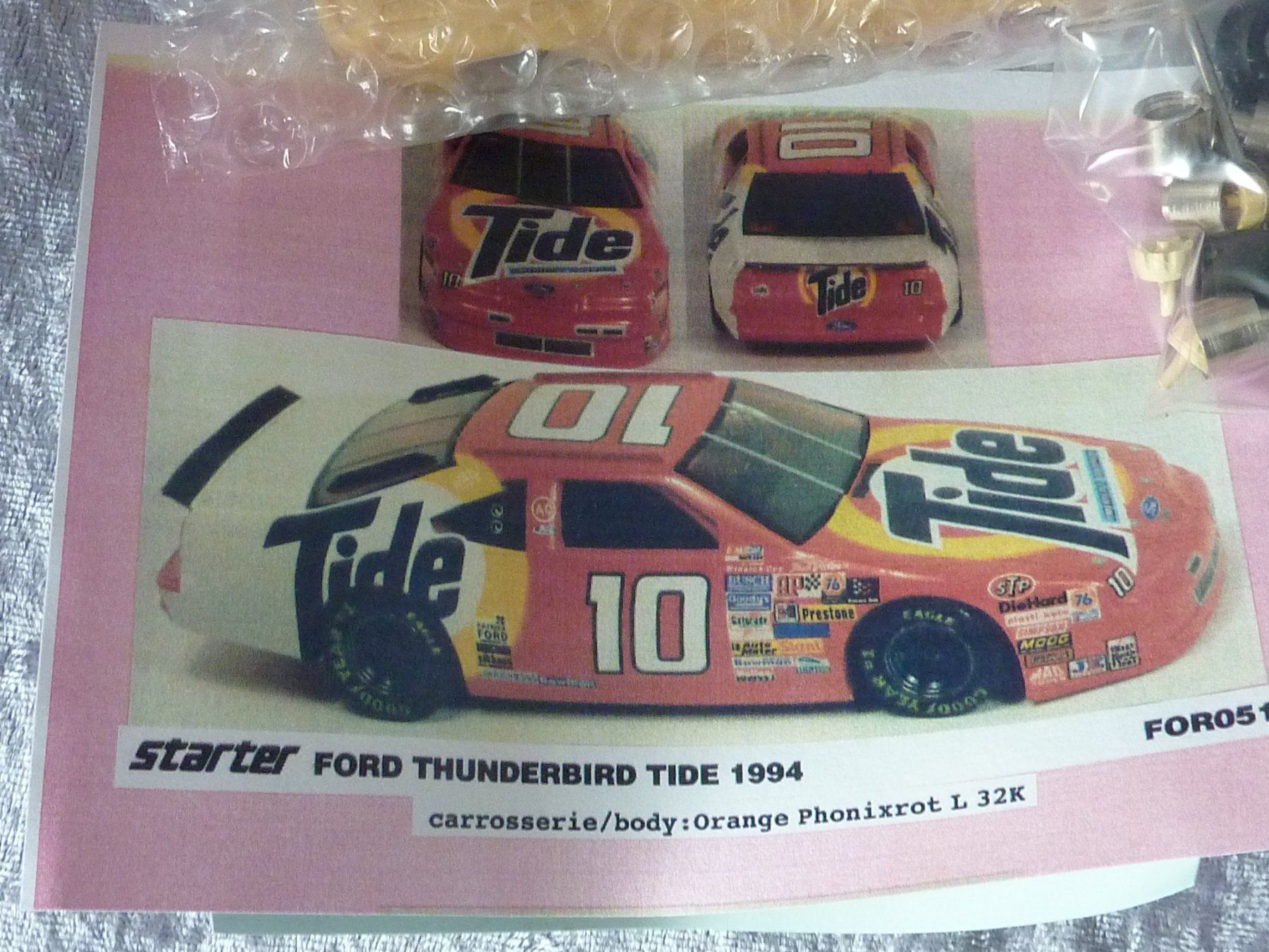 Ford Modellini d'auto: Ford Thunderbird NASCAR Tide 222  1:43 – Nuovo (secondo la descrizione) da Dürrenäsch venduto da modellautos4you 1