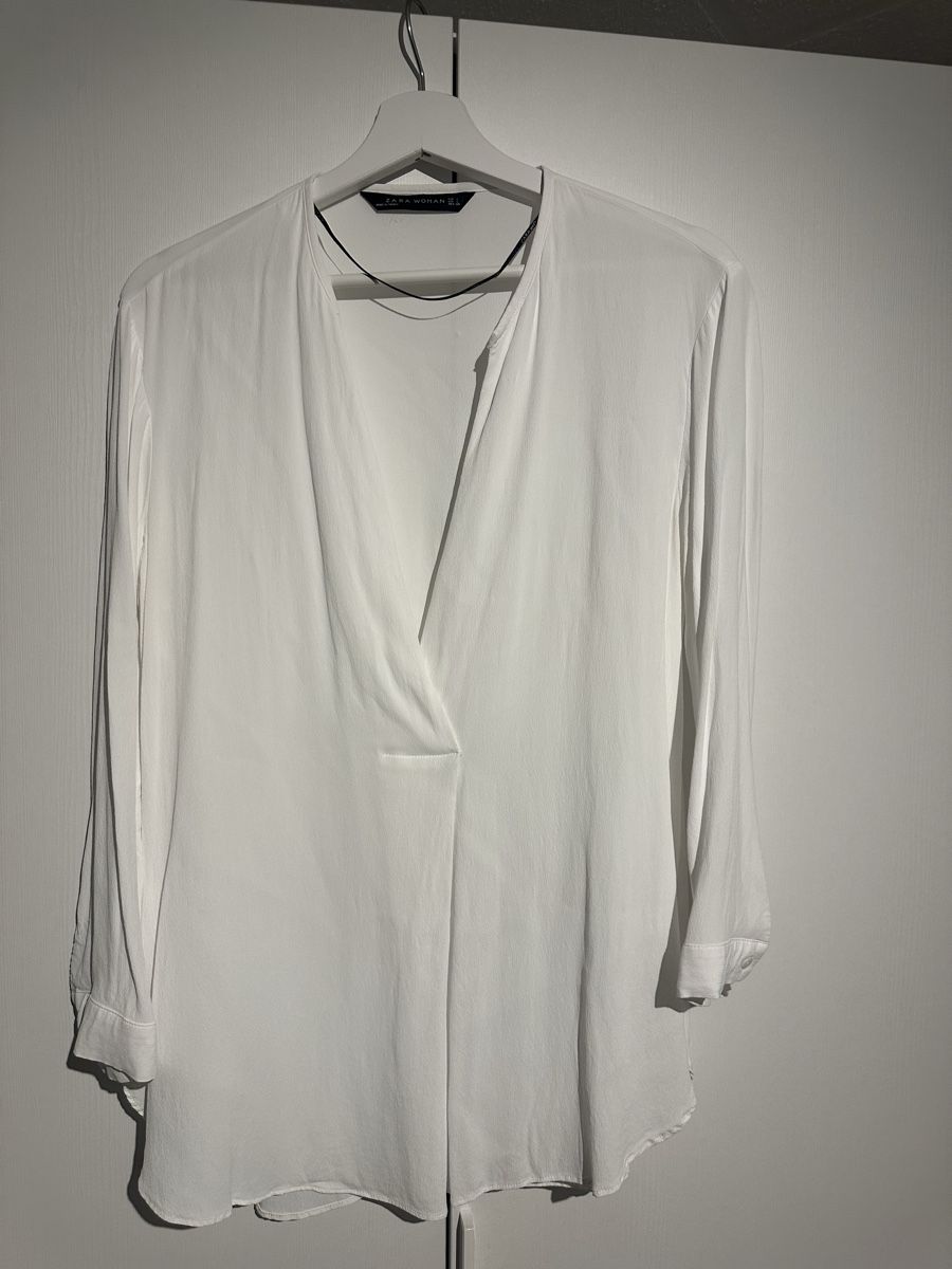 Zara Chemisiers: Bluse von Zara gr. L – D'occasion à Elgg par KTeek
