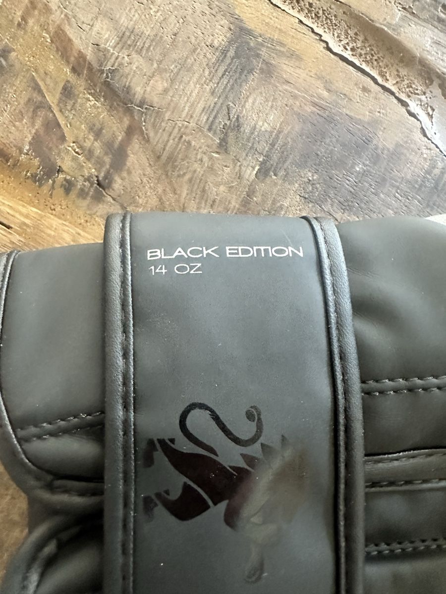 Sacchi da boxe: Gants de boxe Leone 14 oz  – Usato da Corcelles NE venduto da alebale82 2