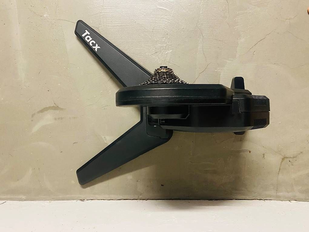 Hometrainer: Tacx Flux S Rollentrainer – Usato da Burgdorf venduto da dw_86 3