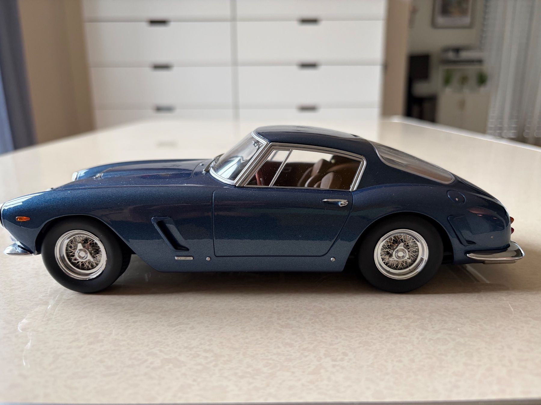 Ferrari Modellini d'auto: Ferrari 250 SWB Modellauto 1:18 – Usato da Fehraltorf venduto da jnhagmann 2