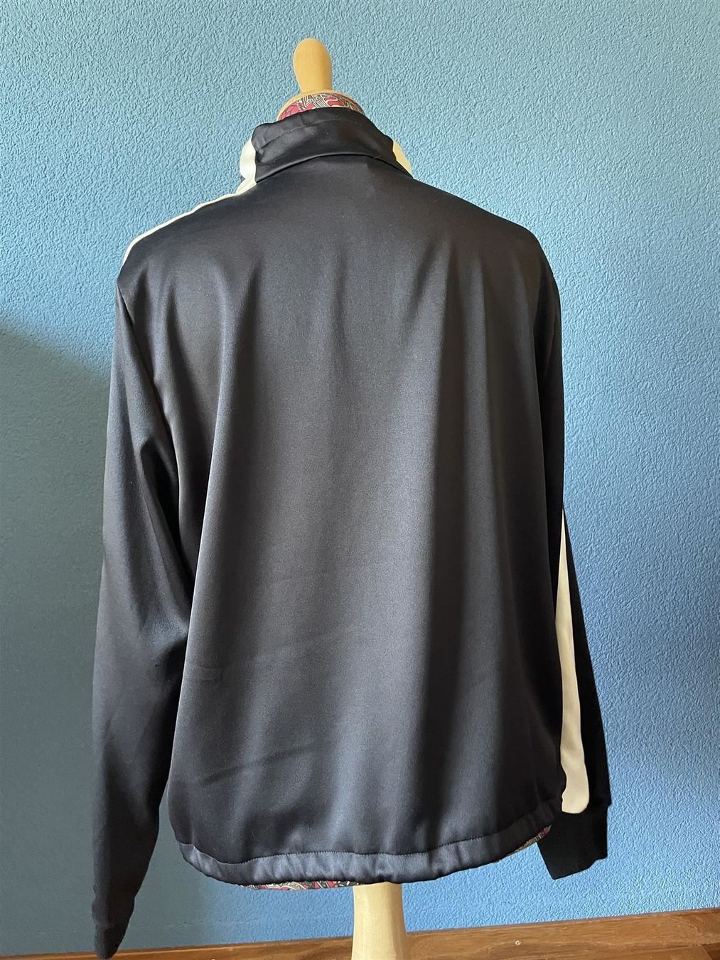Giacche: Leichte Jacke, Grösse 44 – Usato da Bourguillon venduto da gartenwohnen 1