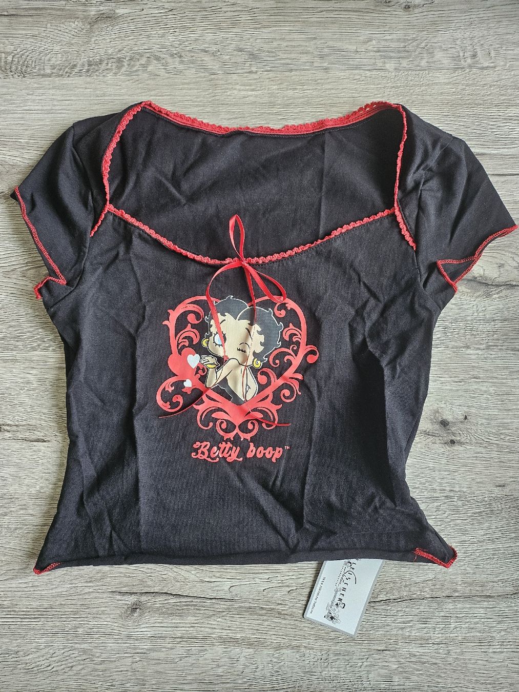 T-Shirts: Betty Boop T-Shirt, schwarz, Grösse S, neu mit Etikett! – Neu und originalverpackt aus Hunzenschwil von nudget
