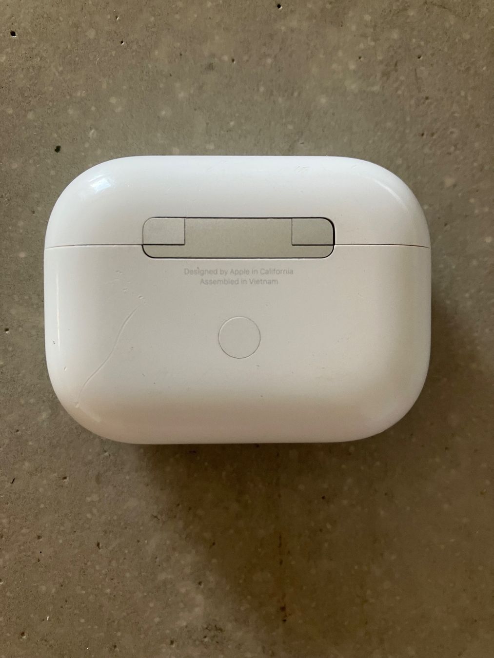 Apple Cuffie: Apple AirPods Pro 1 Charging Case – Usato da Lausanne venduto da mr.v 2