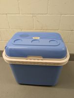 Kühlbox / Wärmebox mit elektrischem Kühl-Wärmegerät