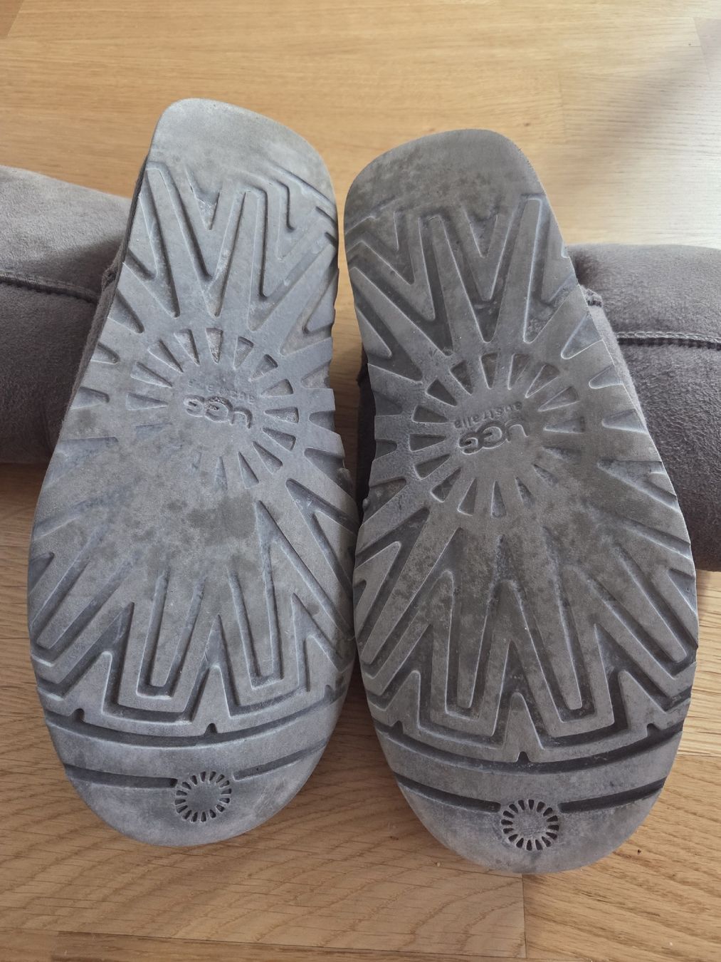 Ugg Damenschuhe: ugg boots – Gebraucht aus Dietikon von Nansula 2