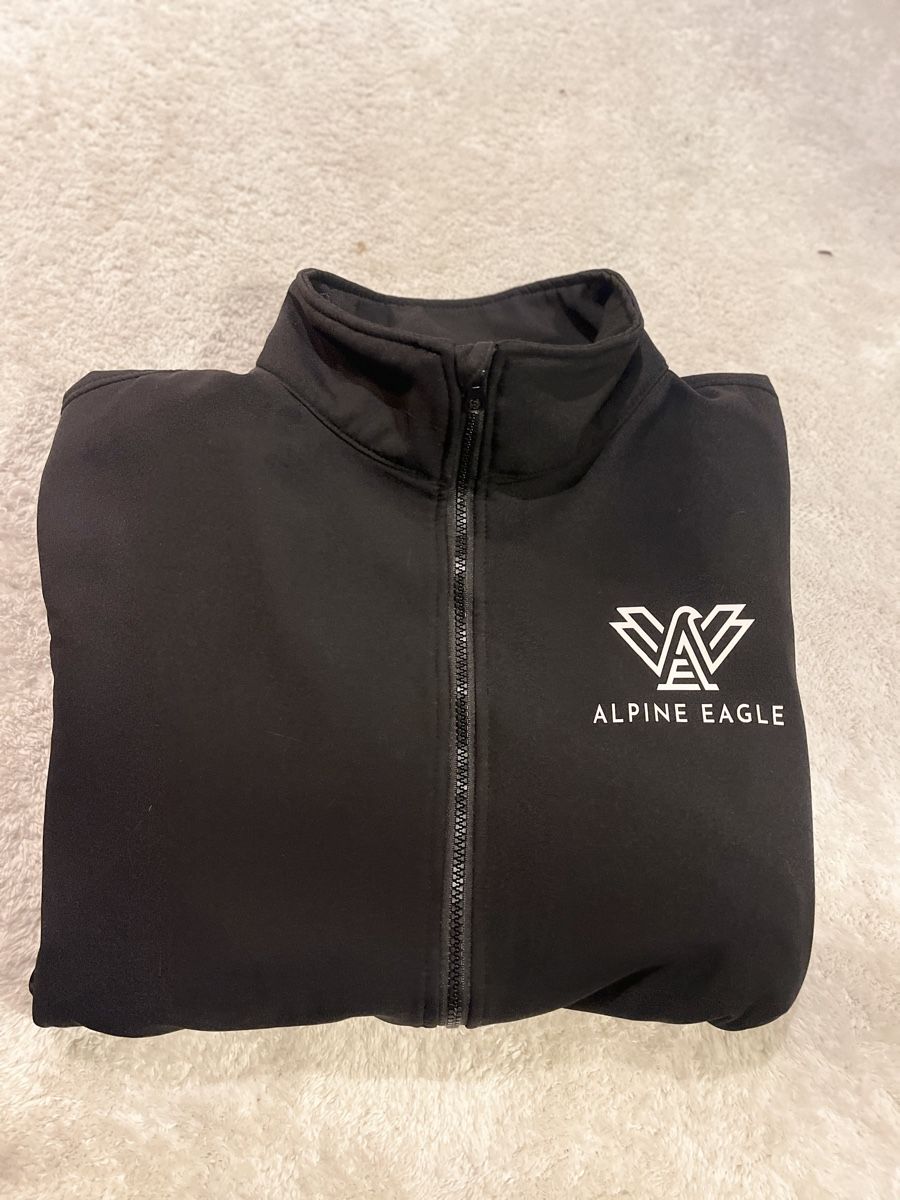 Giacche: Schwarze Softshell Jacke von Alpine Eagle, Grösse L – Nuovo (secondo la descrizione) da Zürich venduto da sheijla 2