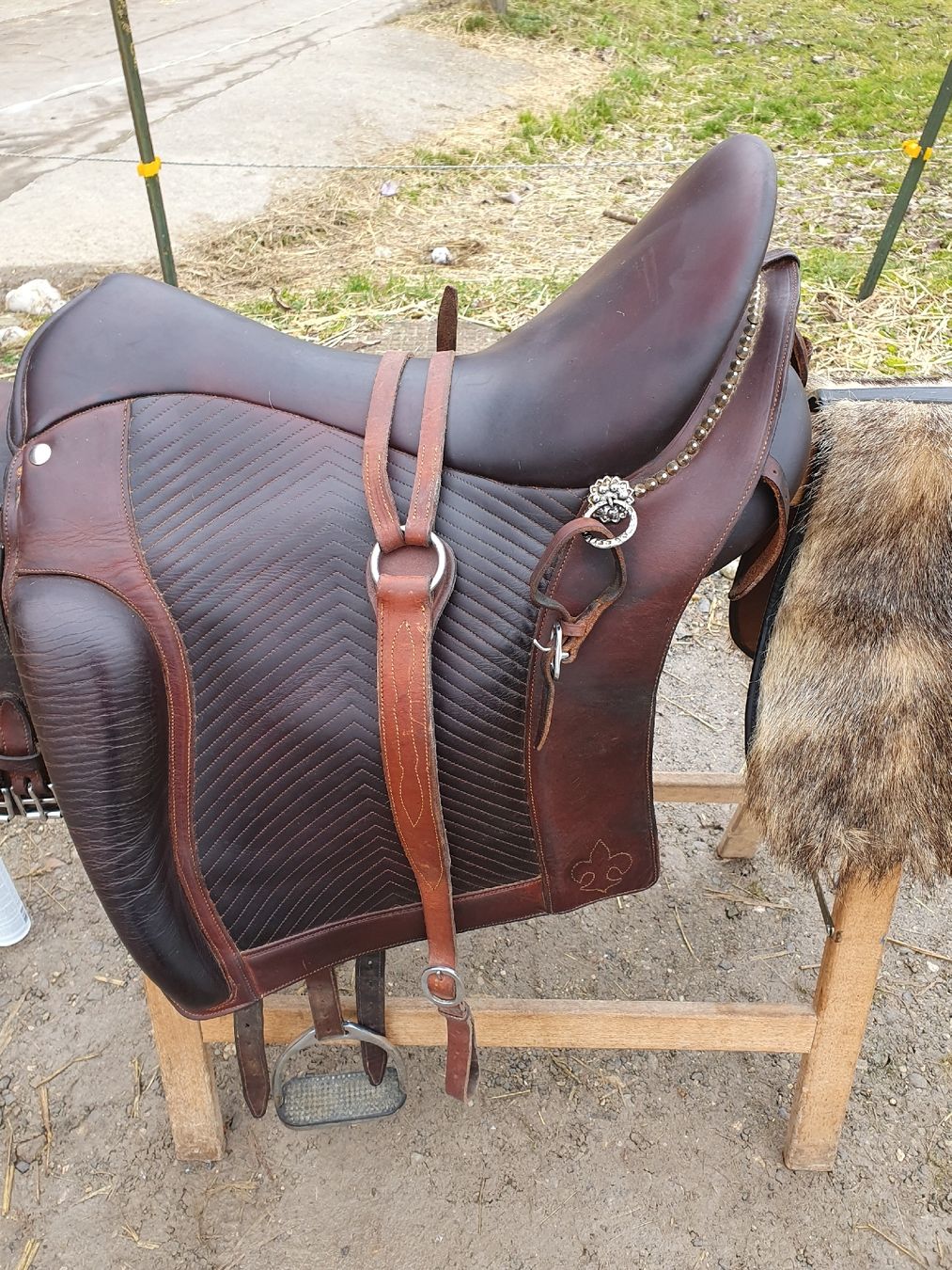 Selle & Accessori: Worker Sattel – Usato da Aarau-Rohr venduto da Goja6