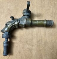 Alter Wasserhahn Gartenhahn Tierkopf aus Bronze / Messing ?