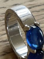 Ring 925 Silber mit blauen Steinen