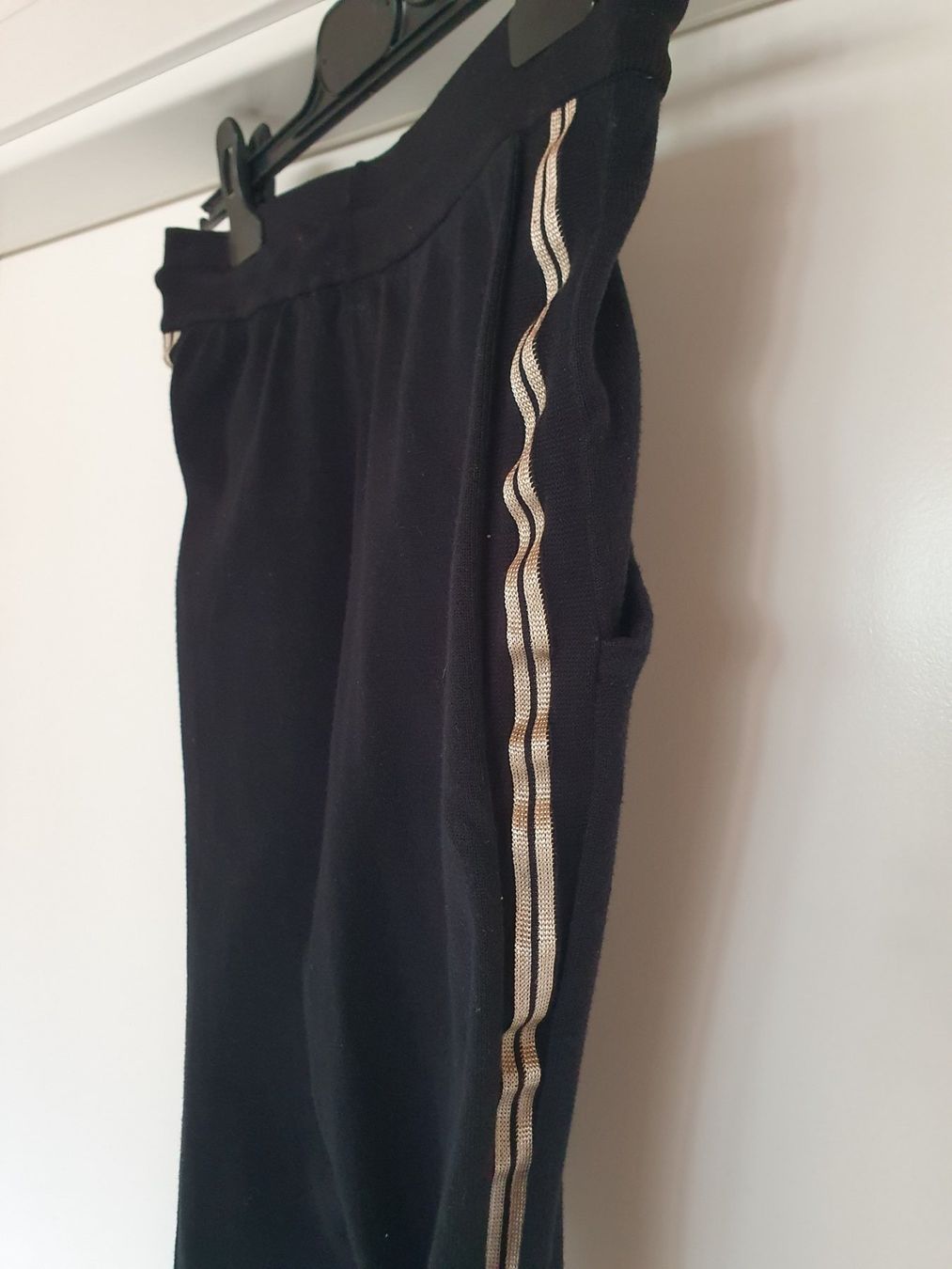 Siksilk Hosen: Pantalon de sport Siksilk® – Neu (gemäss Beschreibung) aus Monthey von gae_22w9 3