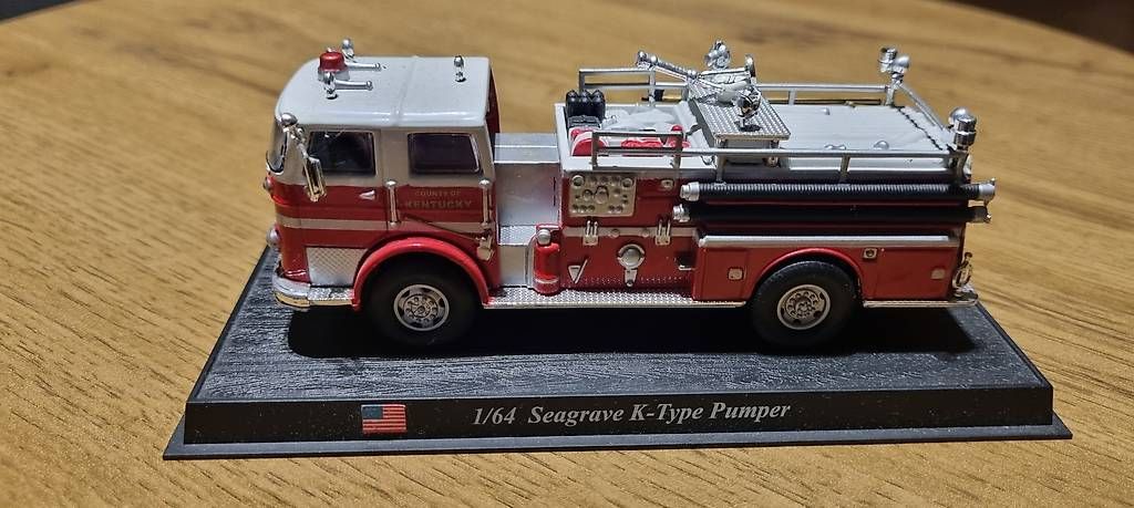 Kit di modellismo & Modellini statici: Feuerwehr Seagrave Pumper – Usato da Landquart venduto da Predi91