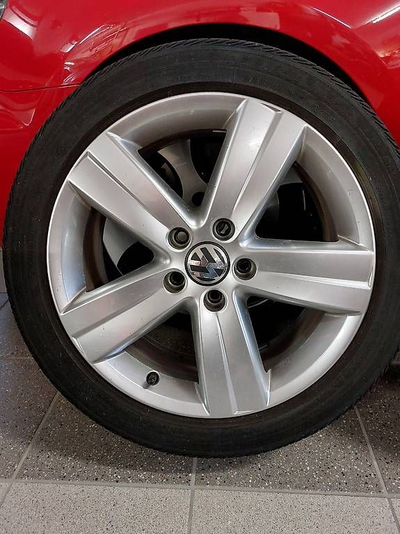 Pneumatici & Ruote complete: 17J /Original VW Alufelgen – Usato da Züberwangen venduto da Fletstone 4