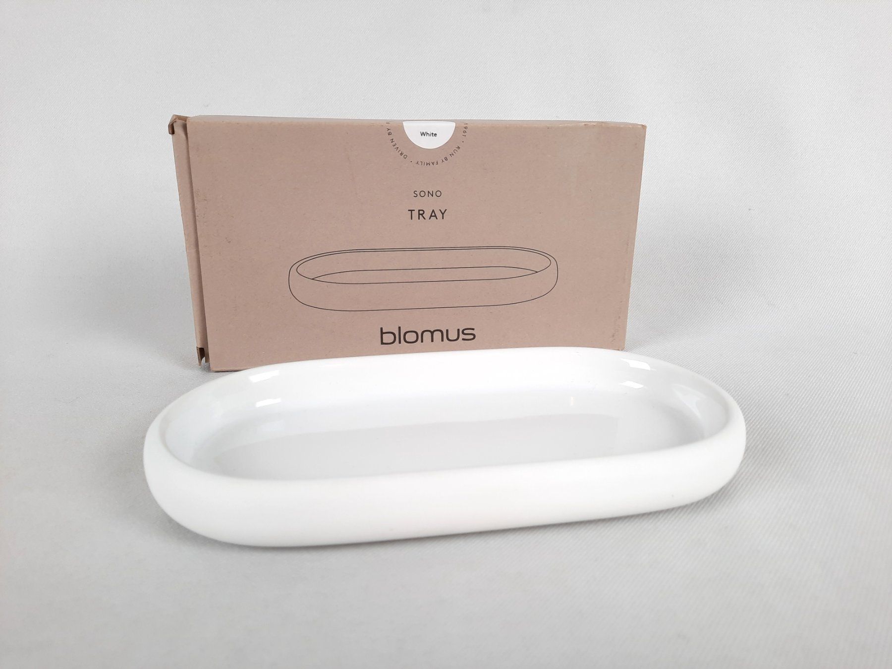 Blomus Piatti di portata: BLOMUS Tablett SONO, Weiss – Nuovo (secondo la descrizione) da Beinwil am See venduto da Restwert_Beinwil 2
