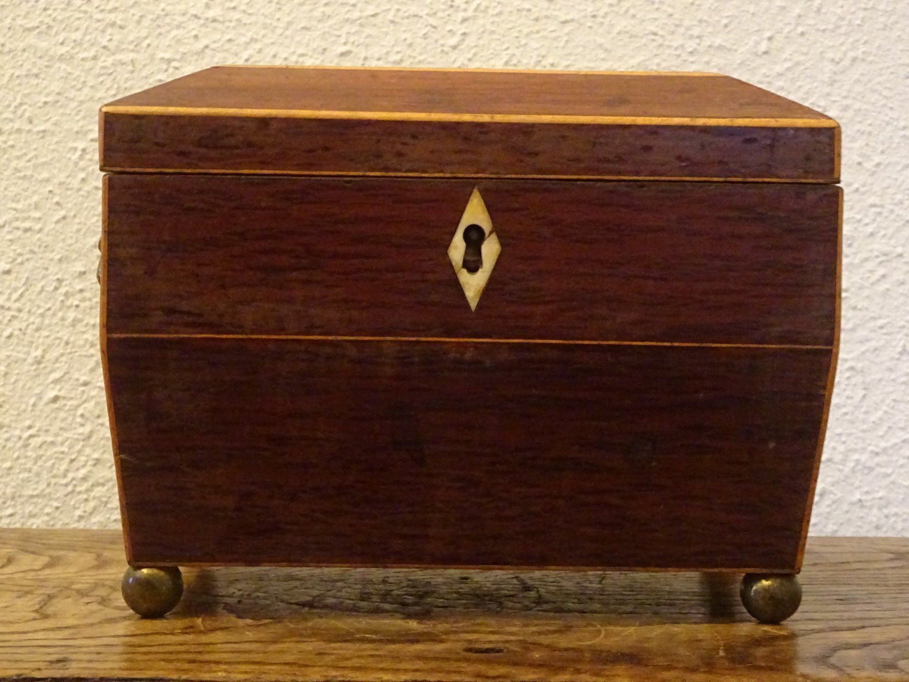 Cassapanche: Tee Schatulle China – Usato da Esslingen venduto da eintagammeer