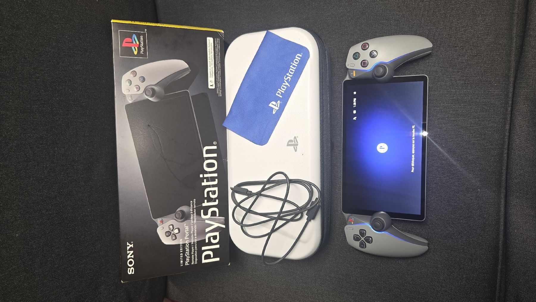 Sony Console: Console portable PS5 – Nuovo (secondo la descrizione) da Aigle venduto da Cro_64