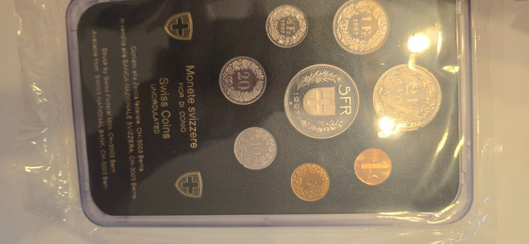 Toutes les monnaies: Pieces Fleur de coin 1997 – Neuf avec emballage d'origine à Fribourg par yan_z5fr