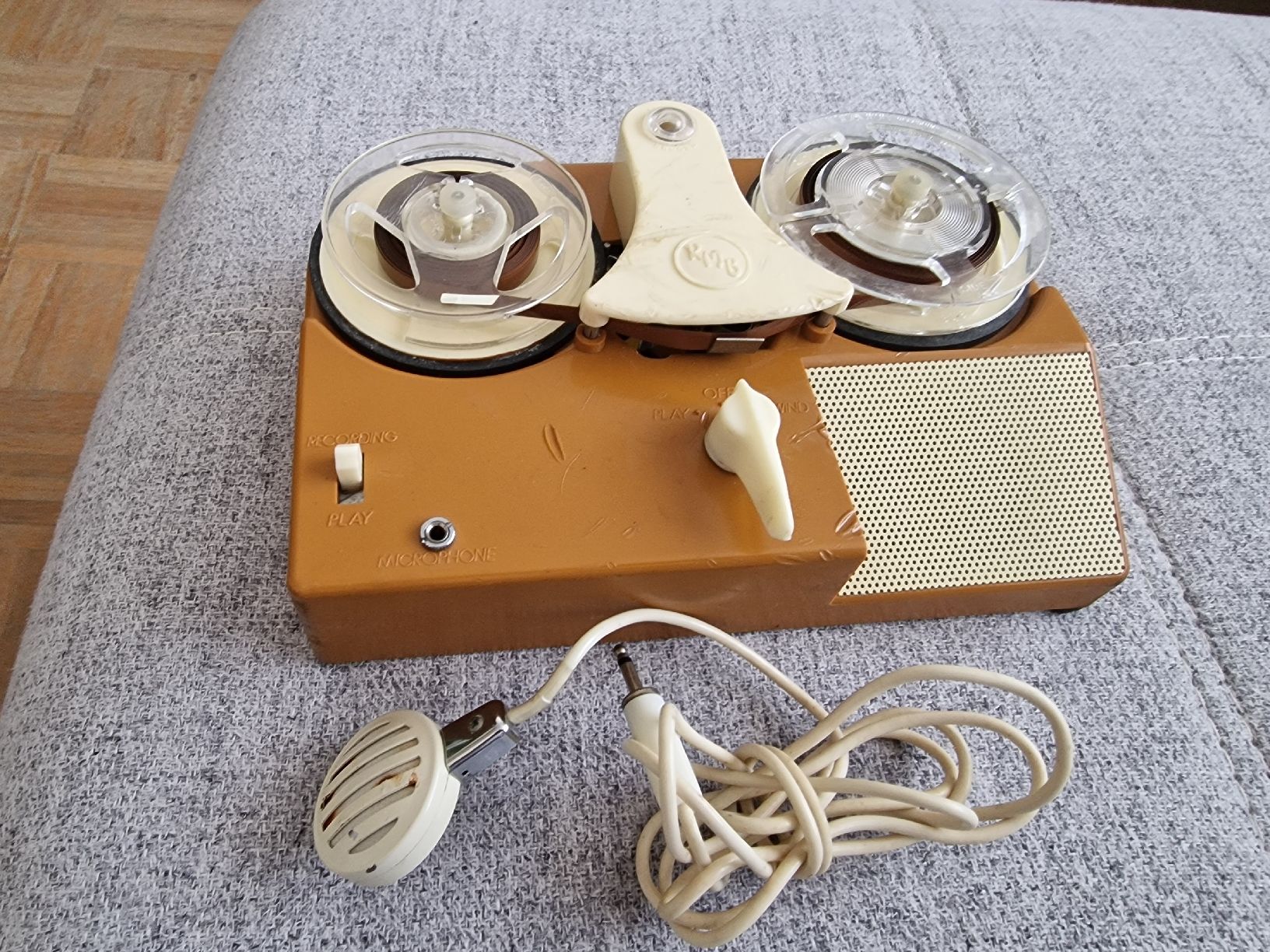 Apparecchi a nastro: Magnétophone à bande Transistor Model 510 vintage – Difettoso da La Chaux-de-Fonds venduto da Ric_m628 2