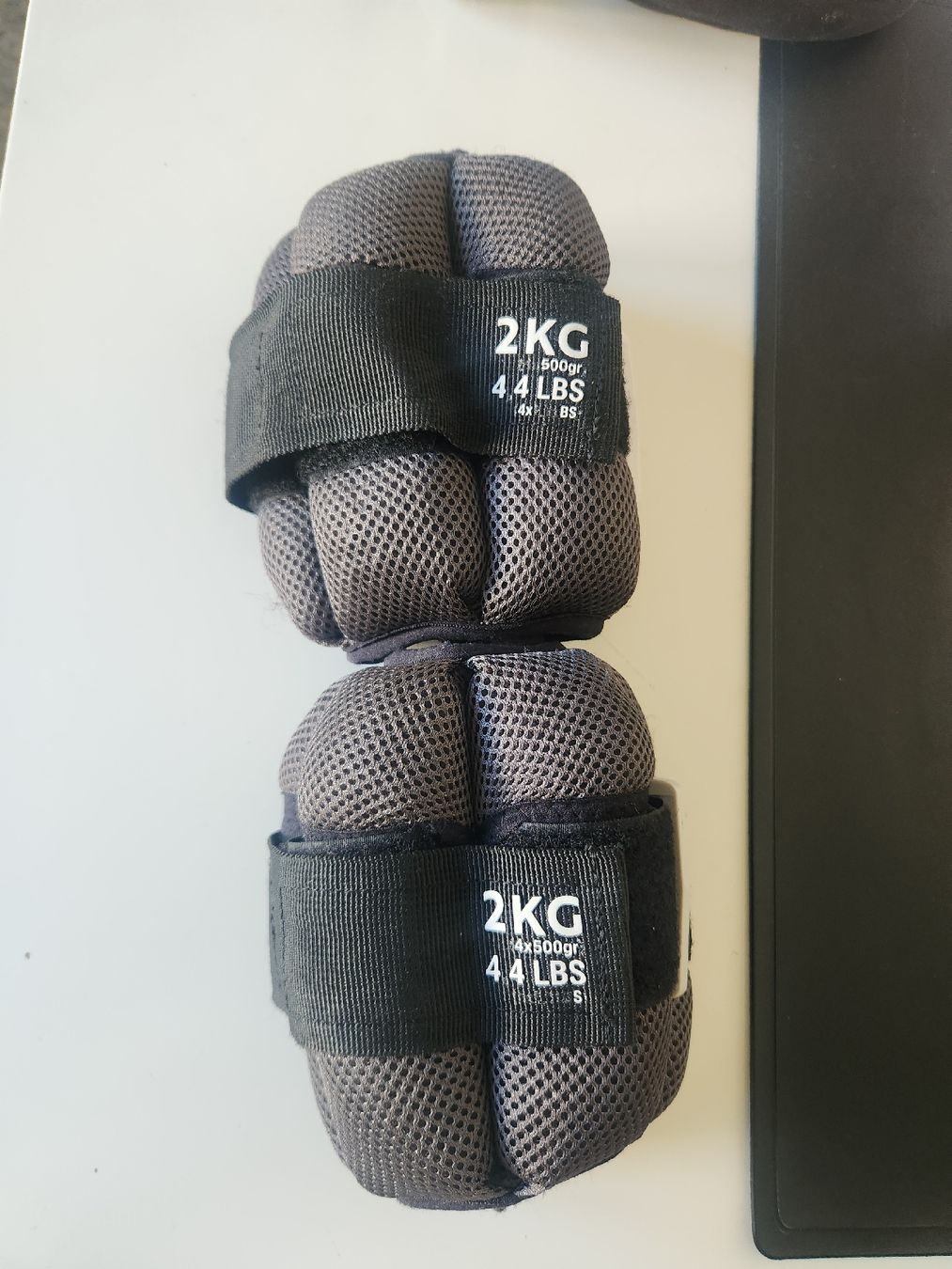Decathlon Hanteln & Gewichte: Ankle Weights 0.5KG - 2KG – Gebraucht aus La Neuveville von Gary.T