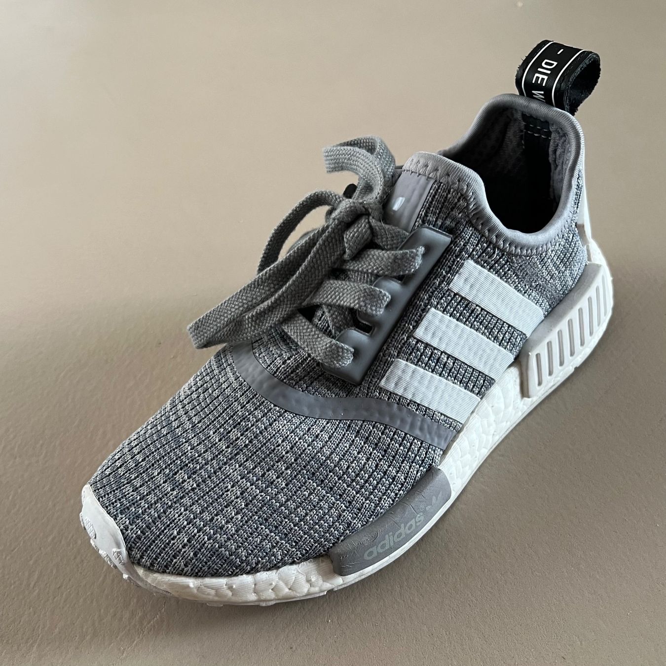 Adidas Scarpe da uomo: ADIDAS Sneakers 🩶 – Usato da Zürich venduto da ClosetQueen 2