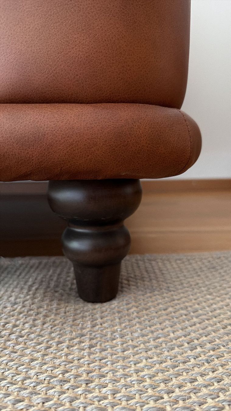 Ikea Divani: Leder Sofa – Usato da Zürich venduto da ENG_CEN 1