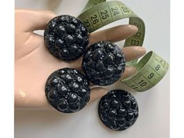 4 Knöpfe schwarz mit Hubbeln VINTAGE 1950s