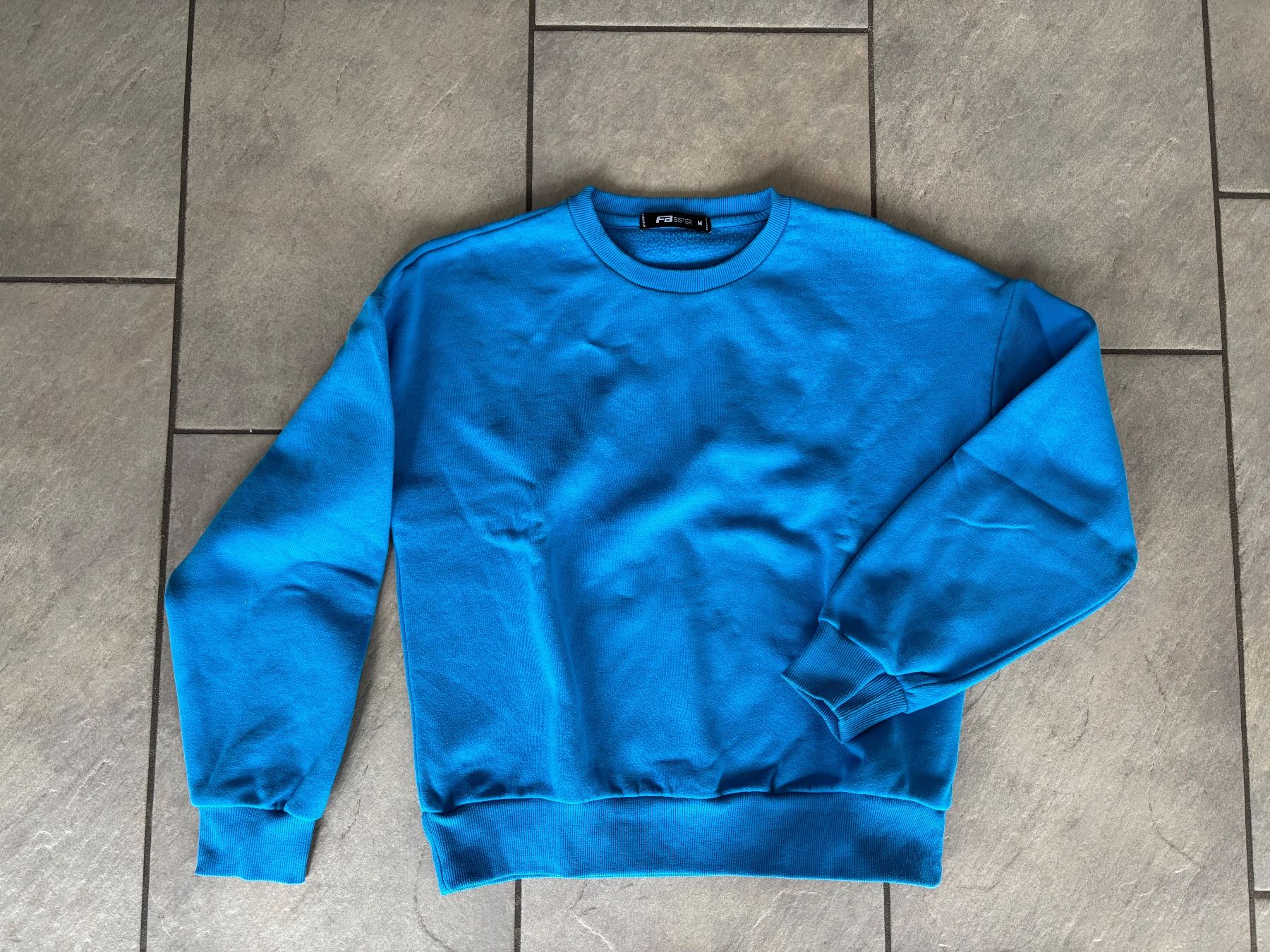 Pulls & Sweat-shirts: Pullover, Gr. M – D'occasion à Sins par sinserin