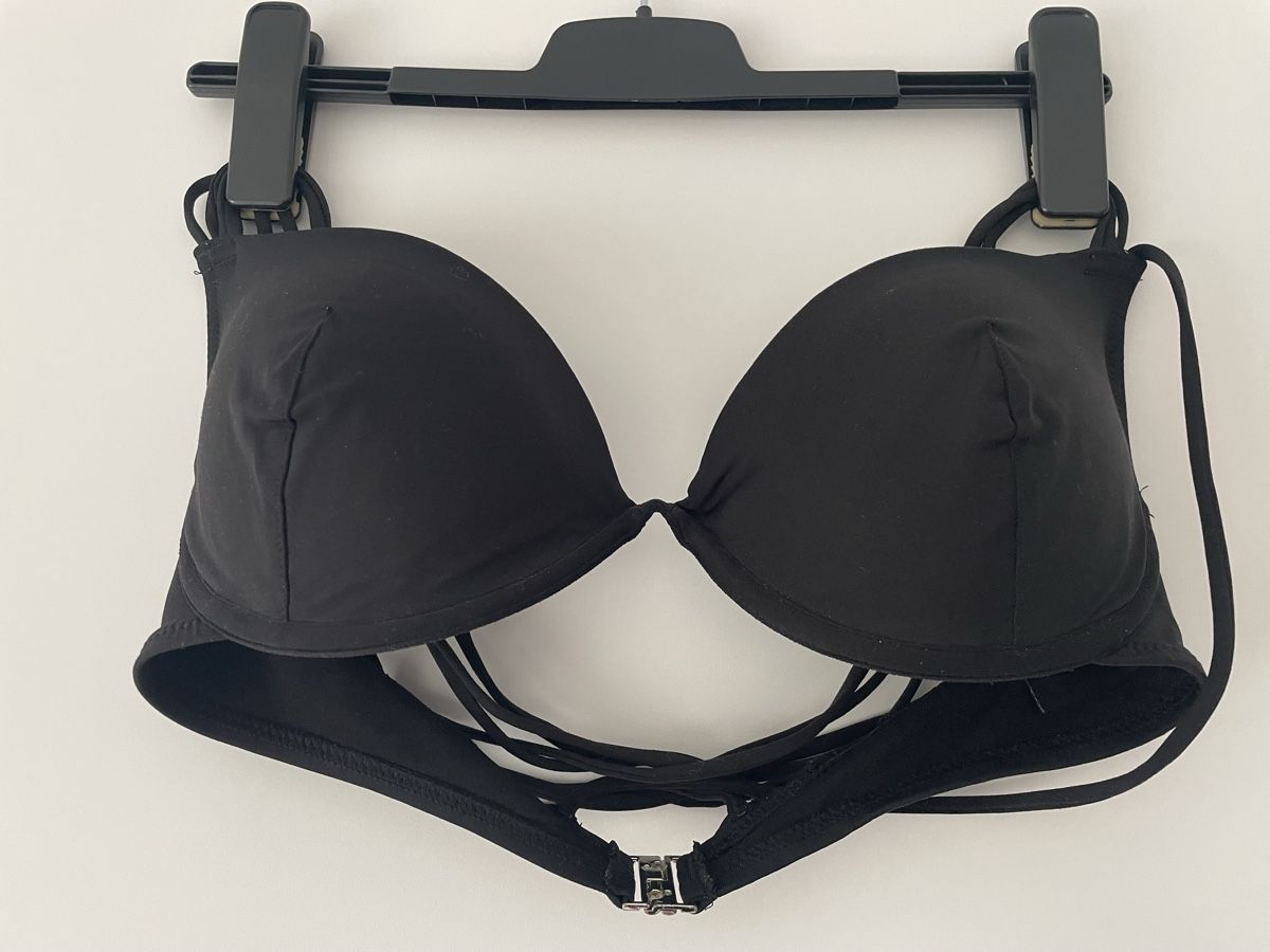 Sonstige Unterwäsche: Schwarzer sexy BH 80D – Gebraucht aus Rüti ZH von kar_xx9l