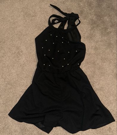 schwarzer Jumpsuit mit Perlen, Grösse L