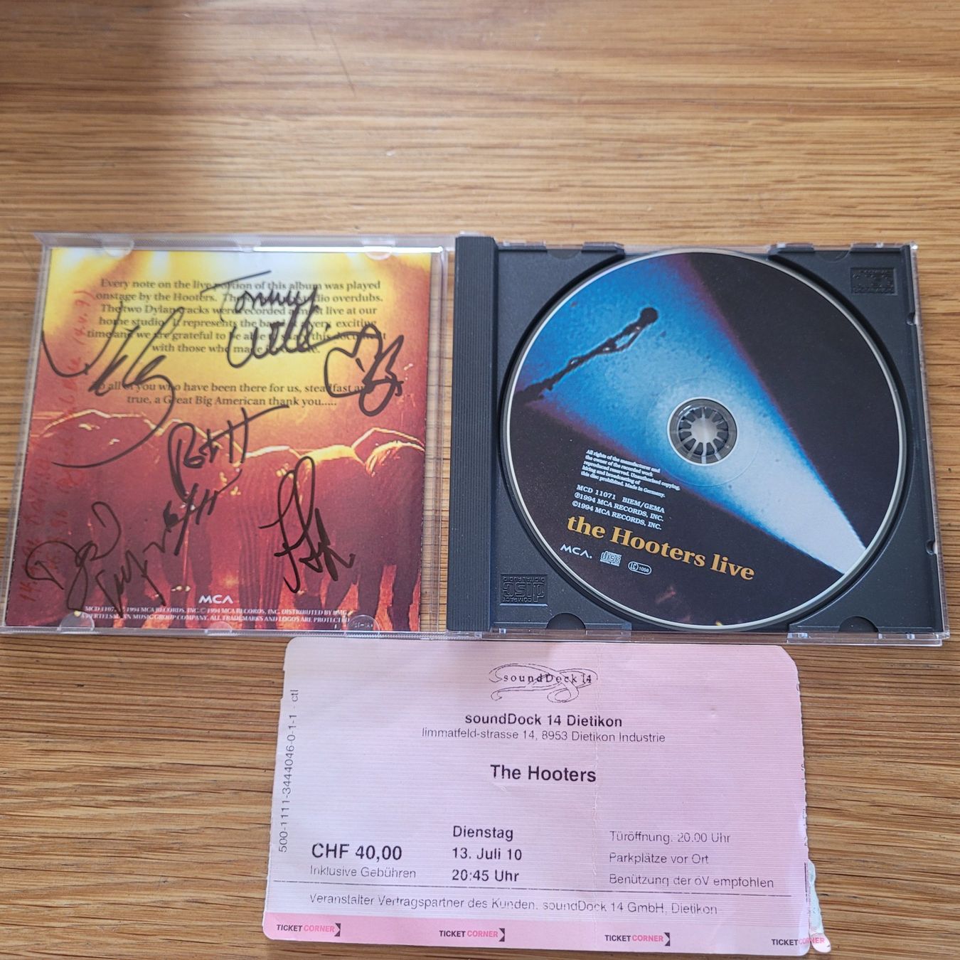 CD: CD The Hooters Live – Usato da Biel/Bienne venduto da Destockweb
