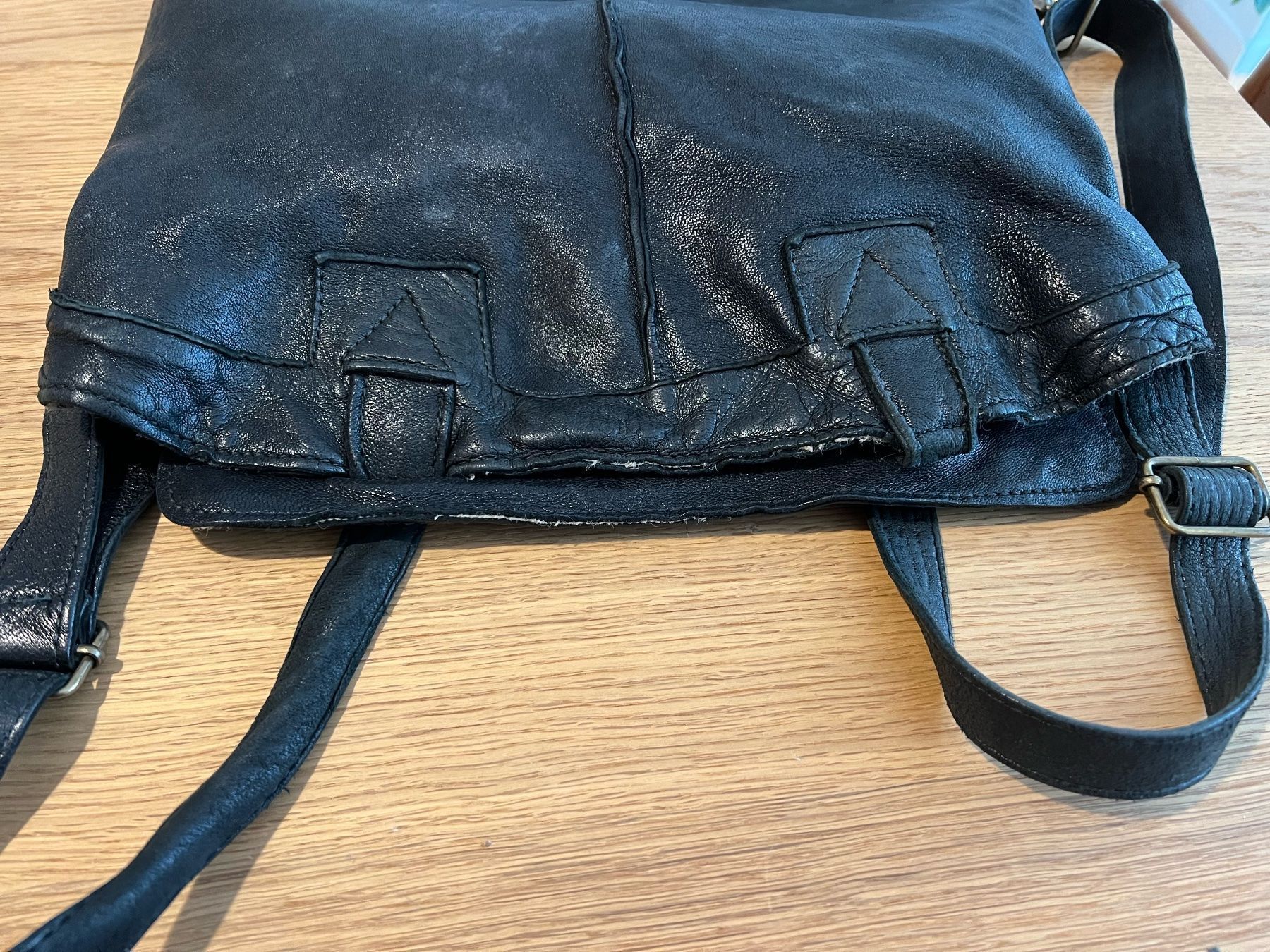 Zaini: Sac à dos en cuir – Usato da Genève venduto da l1234 3