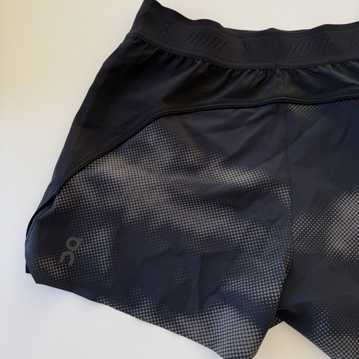 Pantaloni: ON RUNNING New Shorts – Nuovo (secondo la descrizione) da Emmen venduto da Avviivva_Com2023 3
