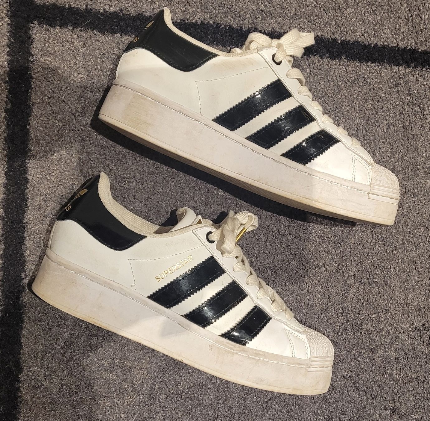 Adidas Scarpe da donna: ADIDAS SUPERSTAR N. 40 – Usato da Giubiasco venduto da A.B00 3