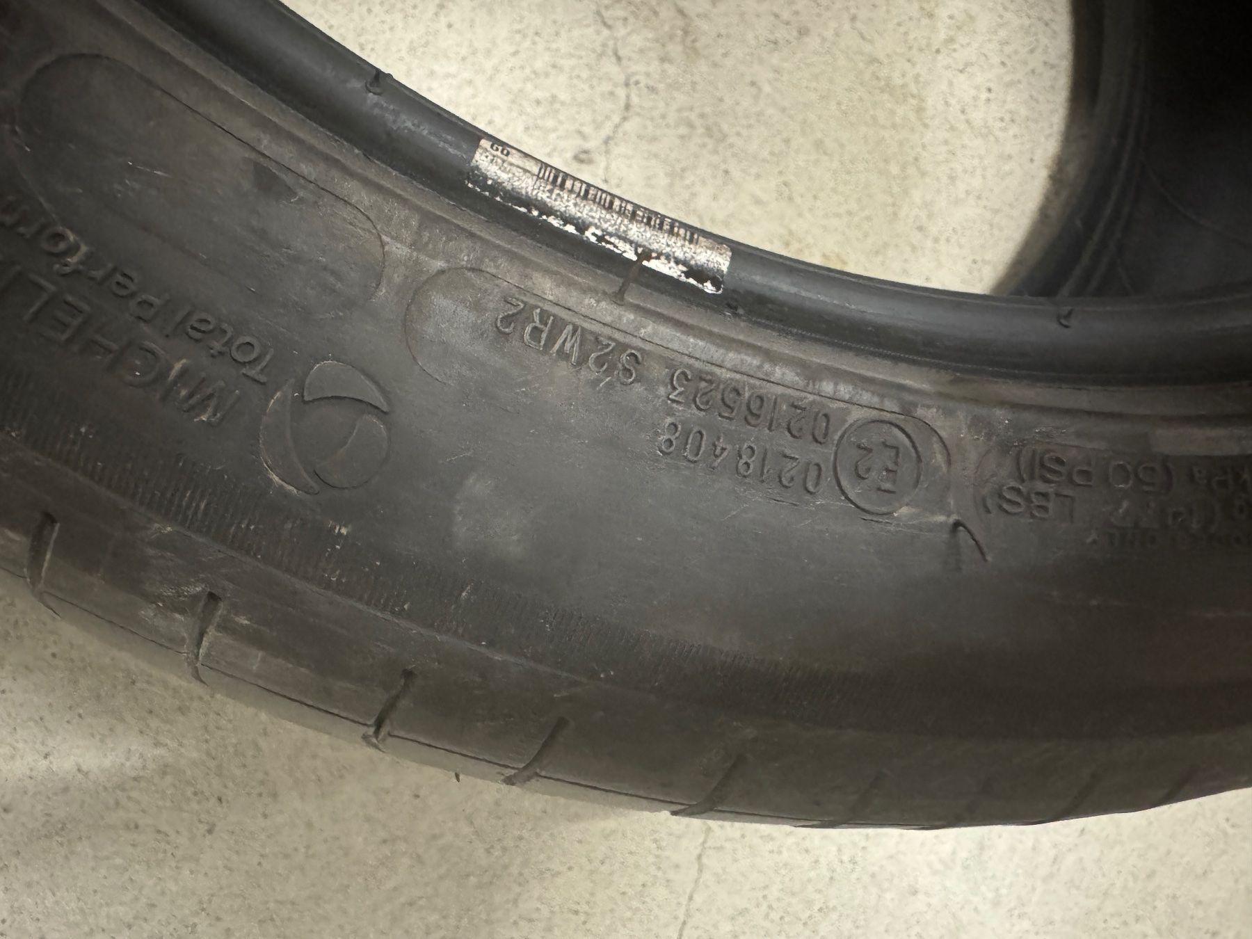 Michelin Pneus & Kompletträder: MICHELIN Primacy 4 225/45 R17 94V – Gebraucht aus Pratteln von rit_mg9s 2